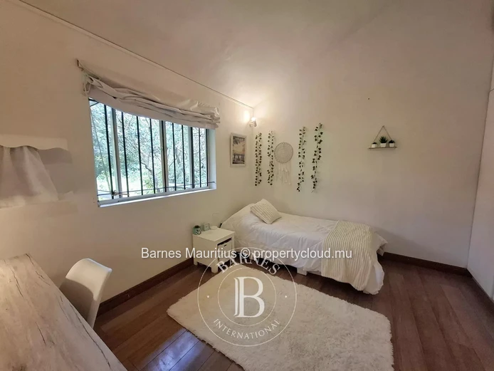 FLOREAL – Charming and Spacious Family Home - 3 Bedrooms