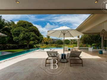 4 Bedroom Villa