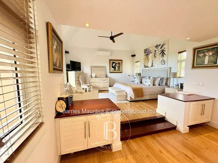 BEL OMBRE – Villa on Golf Course with Sea View – 4 Bedrooms