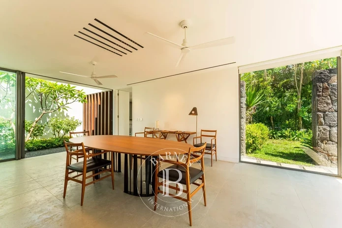 Anahita Golf Resort – Architect-Designed Ultra-Modern 4 Bedroom Villa on the Golf Course