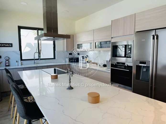GRAND BAIE - Magnificent luxury villa - 6 bedrooms