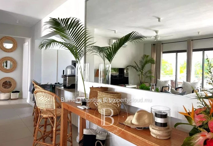 GRAND BAIE - Ultra-Luxury Penthouse - 3 Bedrooms