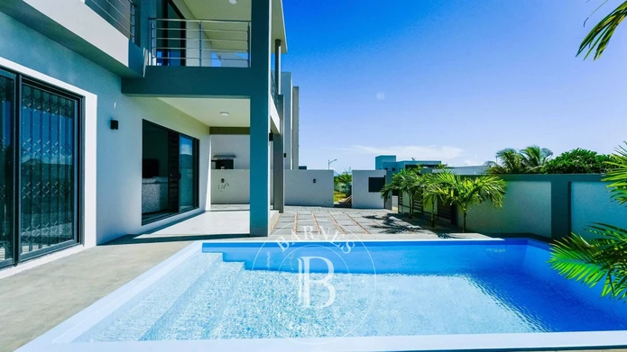 FLIC EN FLAC - Maison Neuve - 4 Chambres