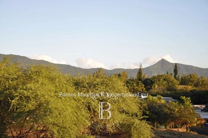RIVIERE NOIRE - Duplex with mountain view - 4 bedrooms