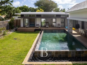 4 Bedroom Villa