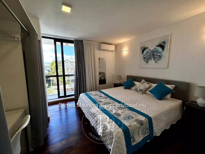 MONT CHOISY – Appartement meublé en résidence sécurisée – 2 chambres