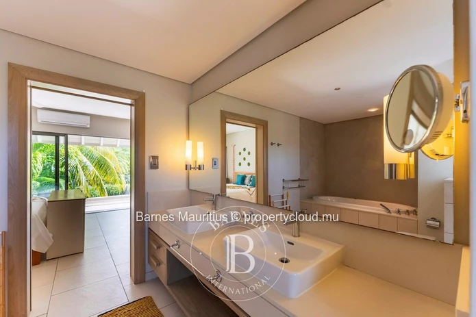 ANAHITA GOLF RESORT - Villa on a golf course - 3 bedrooms