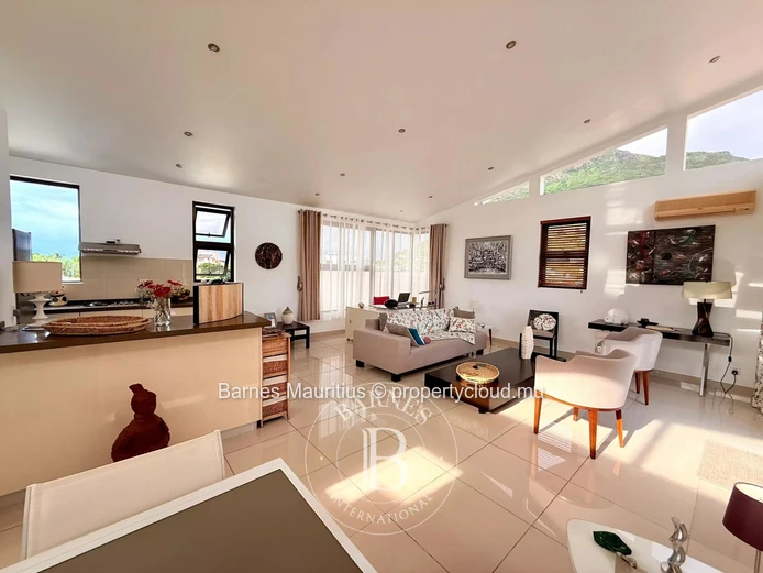 LA PRENEUSE - Beachfront Penthouse - 4 Bedrooms