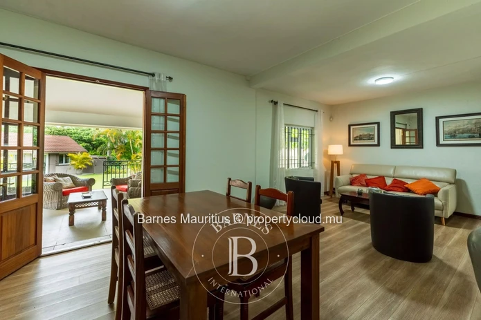 MOKA - Large Family House with Pool for Sale - 6 Bedrooms