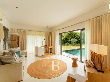 4 Bedroom Villa