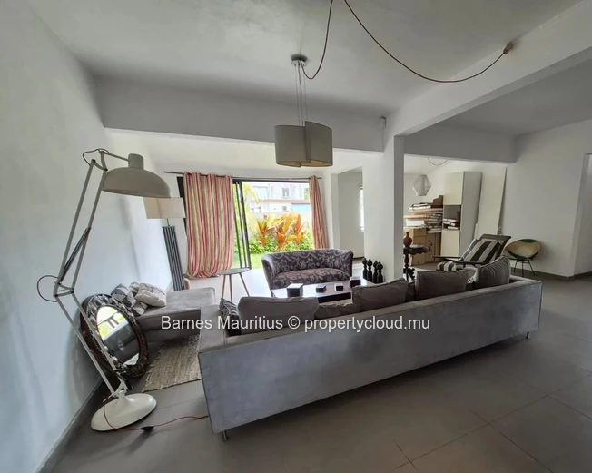 CUREPIPE - Semi-detached house with garden - 3 bedrooms