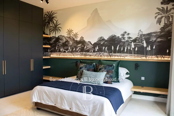 BEAU CHAMP – Contemporary villa with pool and garden - 4 bedrooms