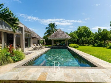 4 Bedroom Villa