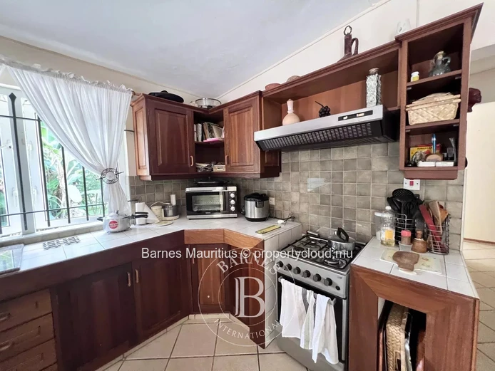BRAS D'EAU - Large property - 5 bedrooms
