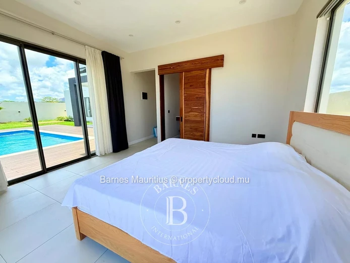 TAMARIN - Brand New Modern Villa - 3 Bedrooms