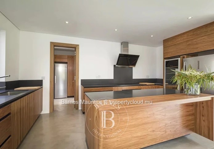 Anahita Golf Resort – 4-Bedroom Villa with Golf Course View