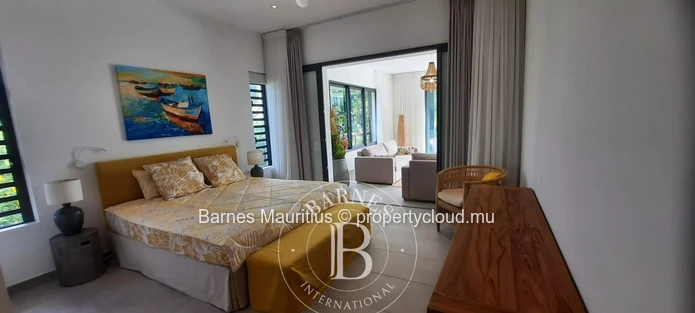 Pereybere Sea Front Apartment With 3 Bedrooms