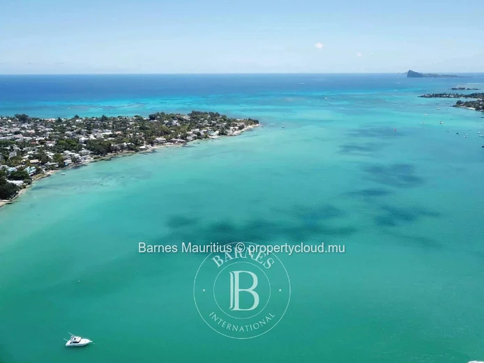 GRAND BAIE - Off-Plan - Waterfront Apartment - 3 bedrooms