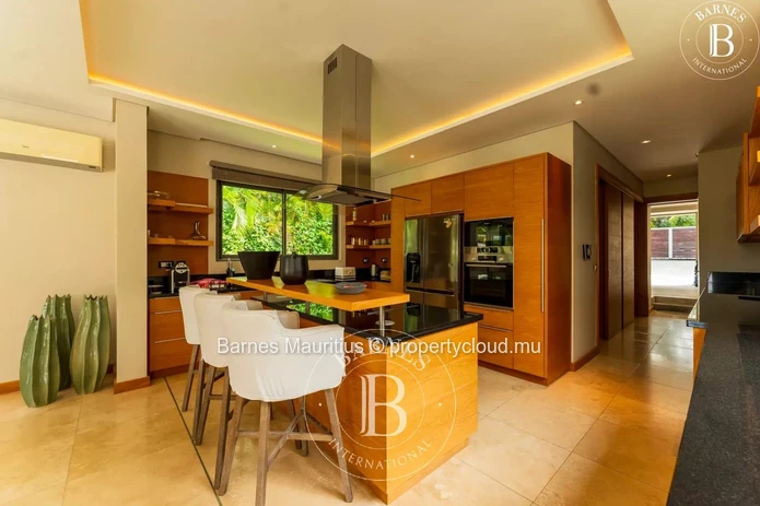 ANAHITA RESORT – Exceptional Villa with Panoramic Golf Views – 4 Bedrooms