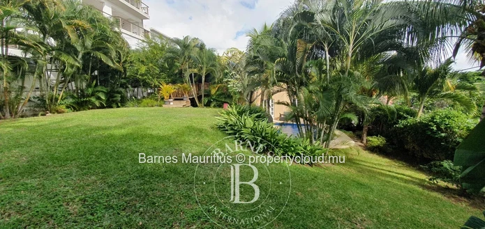 TAMARIN – Spacious Character Villa – 4 Bedrooms
