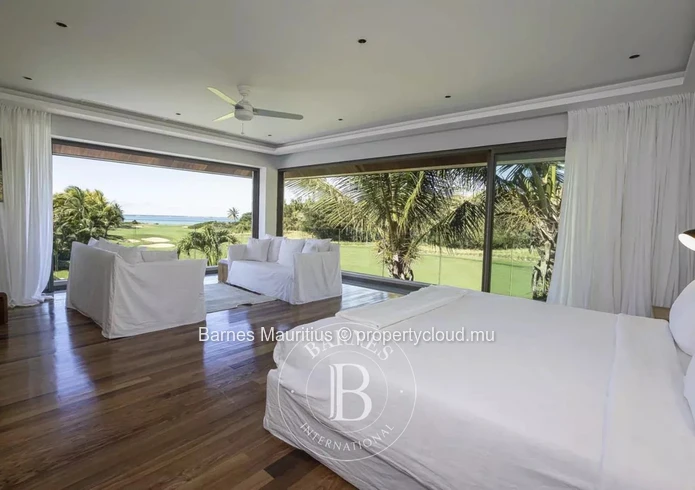 ANAHITA GOLF RESORT – 5-Bedroom Villa with Exceptional Sea View