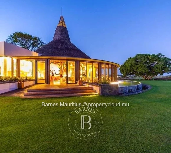MONT CHOISY GOLF ESTATE - Luxury Apartment - 3 Bedrooms