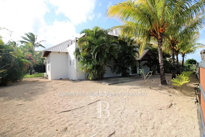 BEAU VALLON -  Family house - 4 bedrooms