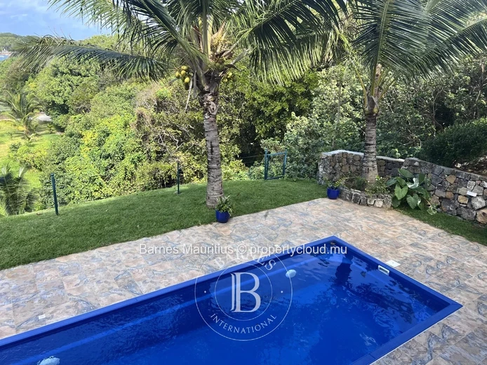 TROU D'EAU DOUCE - Apartment with a Sea View - 2 Bedrooms