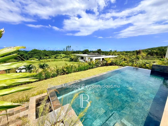 BEL OMBRE – Brand New Villa on Golf Course with Sea View – 4 Bedrooms