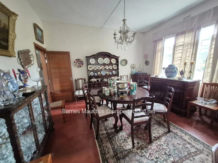 CUREPIPE – Single-storey house with independent studio – 3 bedrooms