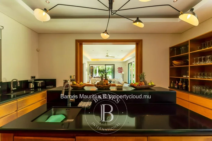 Anahita Golf Resort – 5-Bedroom Villa with Exceptional Golf Views