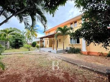 5 Bedroom Villa