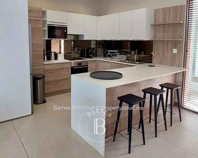 POINTE AUX CANONNIERS – Brand-new garden apartment with private pool – 2 bedrooms