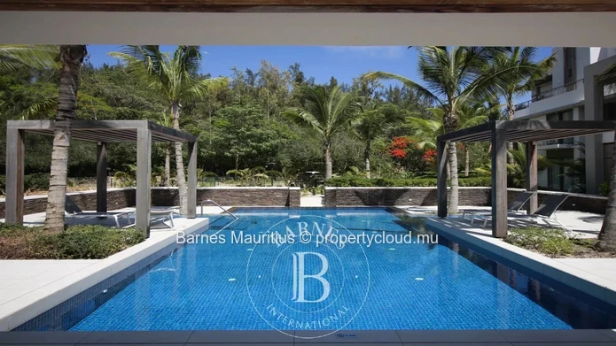MONT CHOISY – Furnished penthouse near the beach – 2 bedrooms