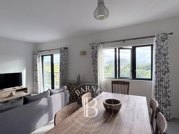 Appartement de 4 Chambres