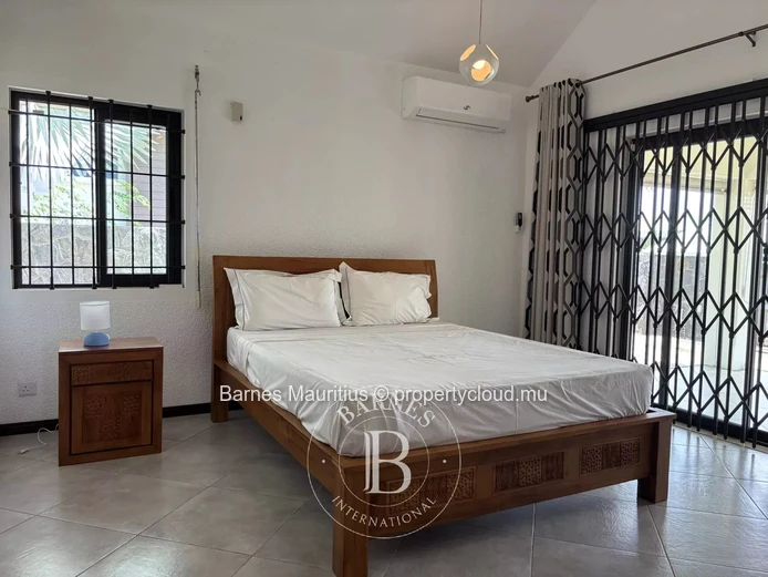 BEAU VALLON - Family House 493 m² - Land 1,632 m²
