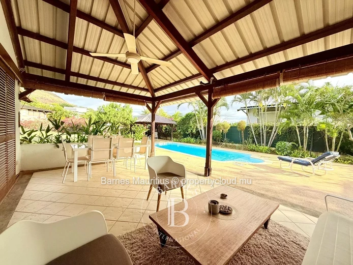 RIVIÈRE NOIRE - Exceptional Villa - 4 Bedrooms