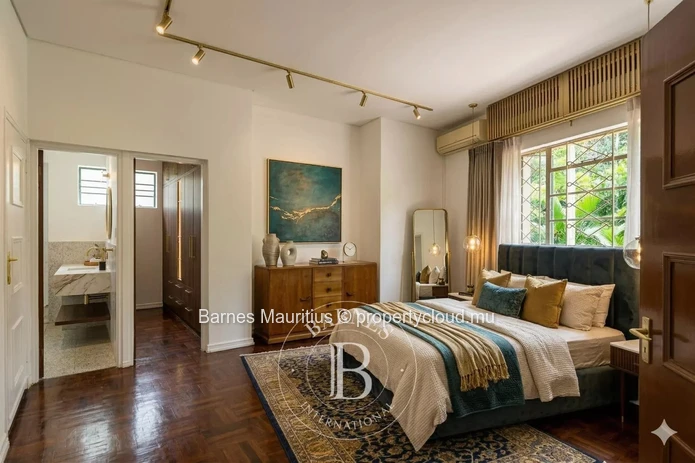 MOKA – Large Family House for Sale – 5 Bedrooms
