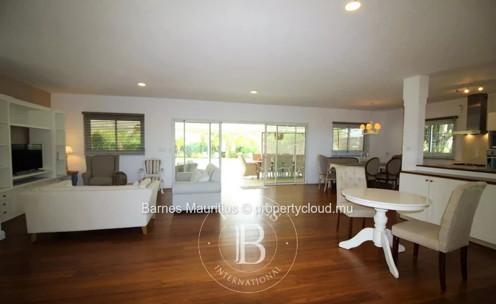 BEAU VALLON -  Family house - 4 bedrooms