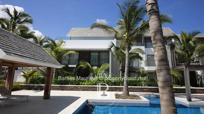 MONT CHOISY – Furnished penthouse near the beach – 2 bedrooms