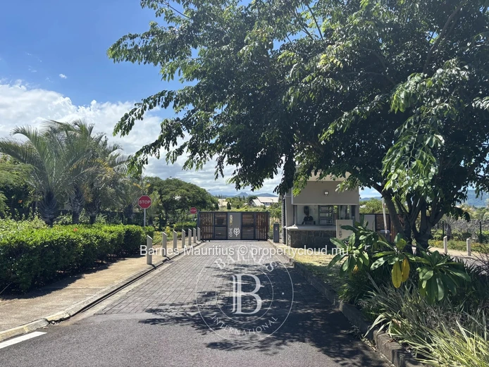 BEAU VALLON - Residential Plot - 955 m²
