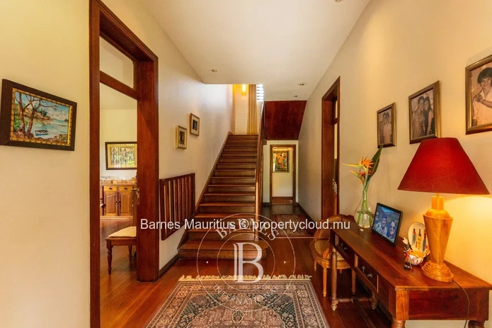 VACOAS - Magnifique maison familiale au charme intemporel – 5 chambres à coucher