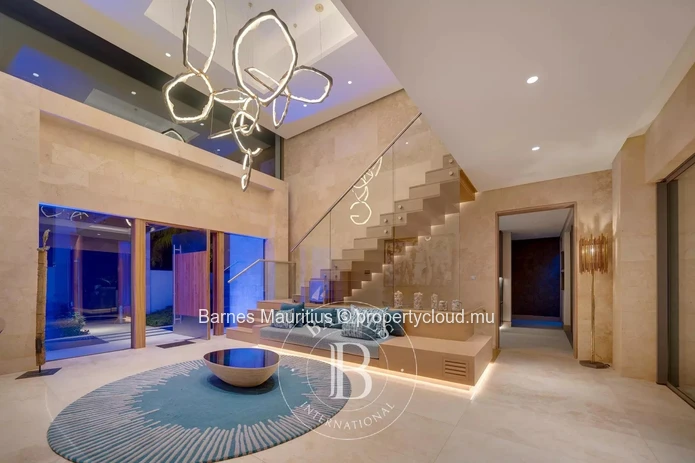 BEAU CHAMP – Luxurious golf-front villa with sea view – 5 bedrooms
